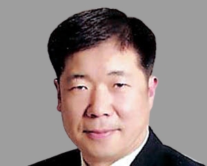 Sungho Cho